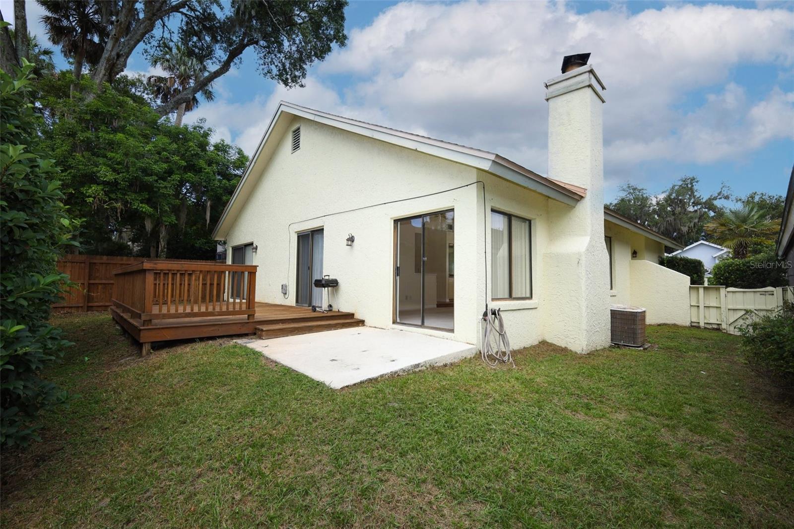 LANDINGS THE - Residential