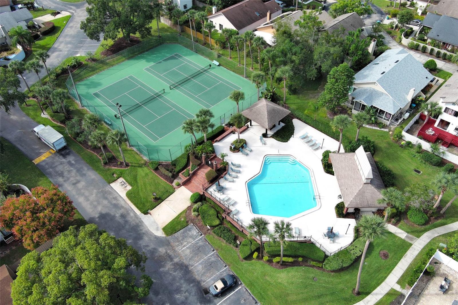 LANDINGS THE - Residential