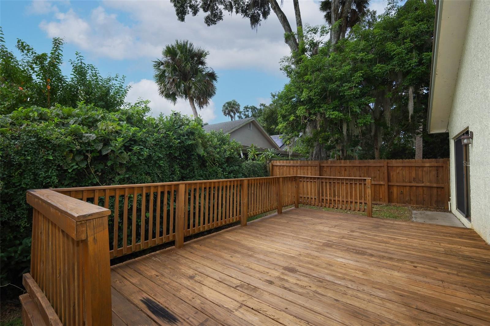 LANDINGS THE - Residential