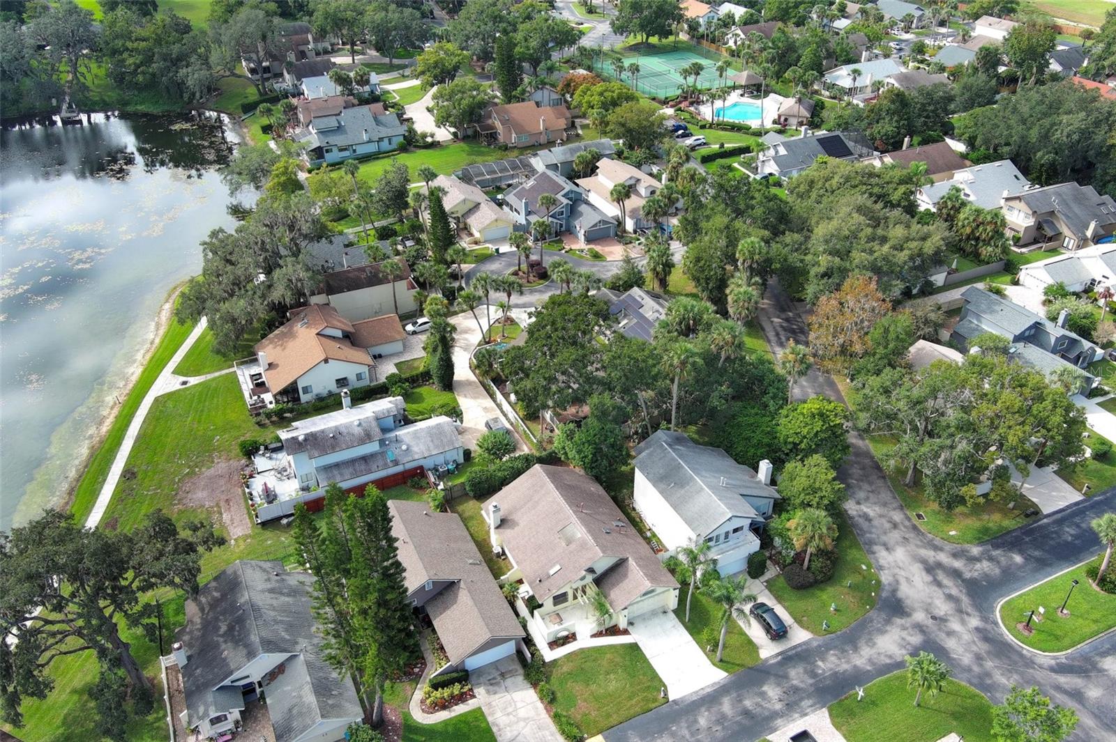 LANDINGS THE - Residential