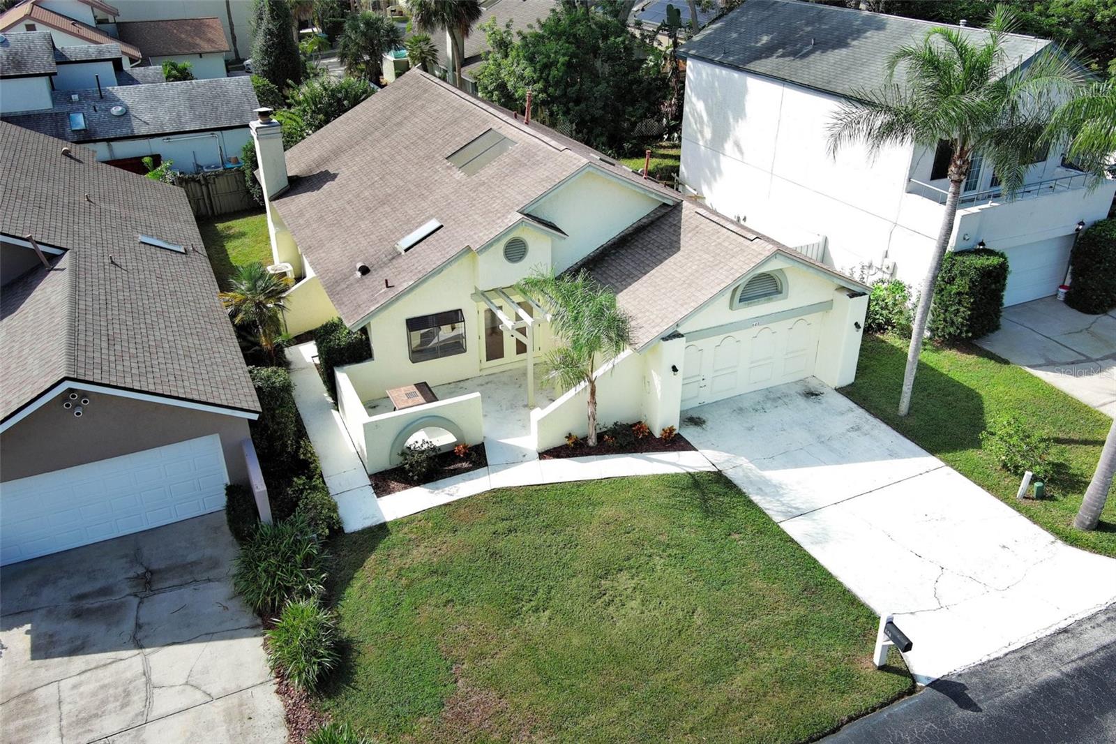 LANDINGS THE - Residential