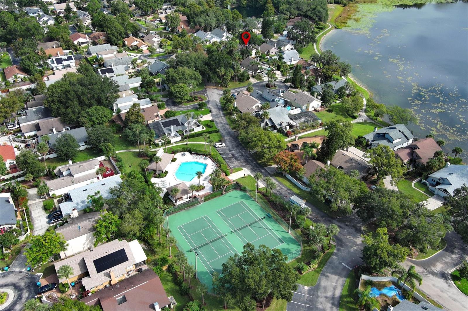 LANDINGS THE - Residential