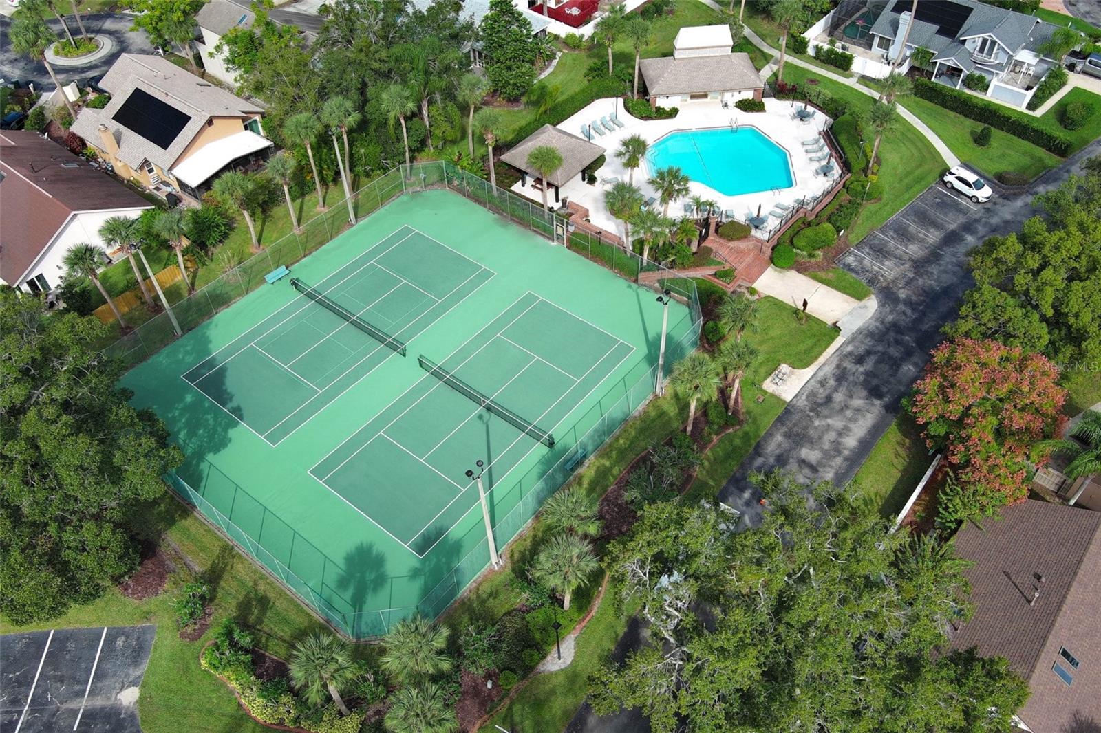 LANDINGS THE - Residential