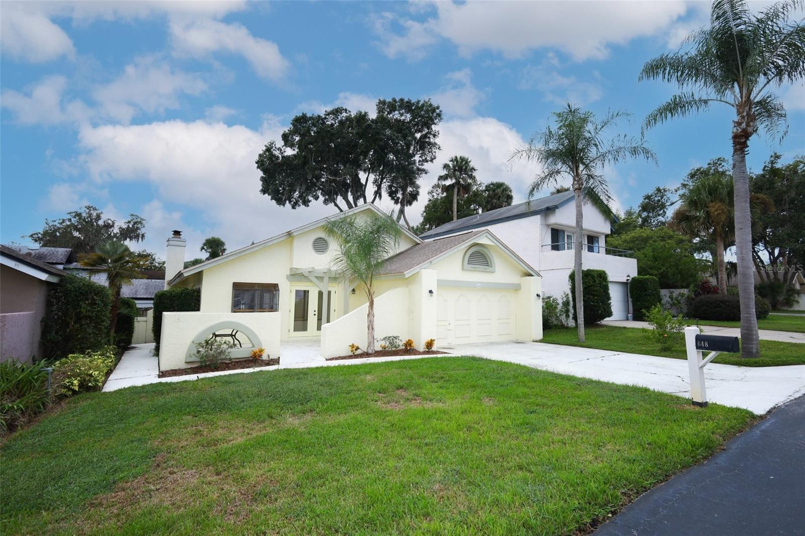 LANDINGS THE - Residential