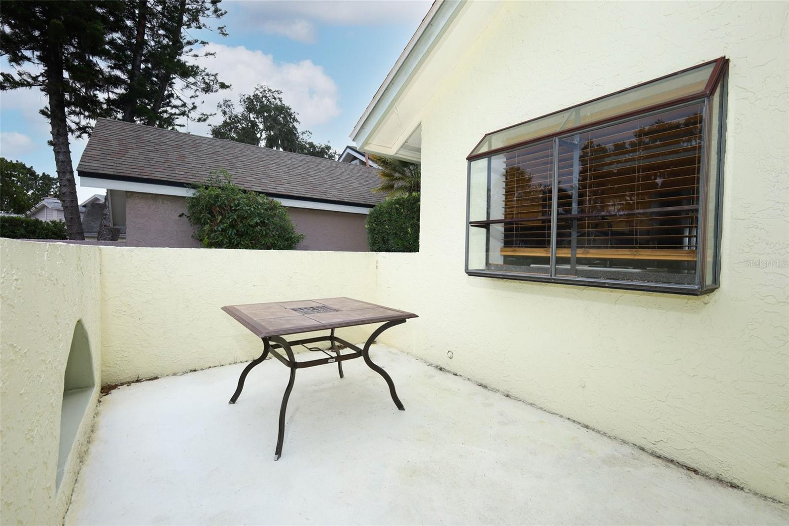 LANDINGS THE - Residential