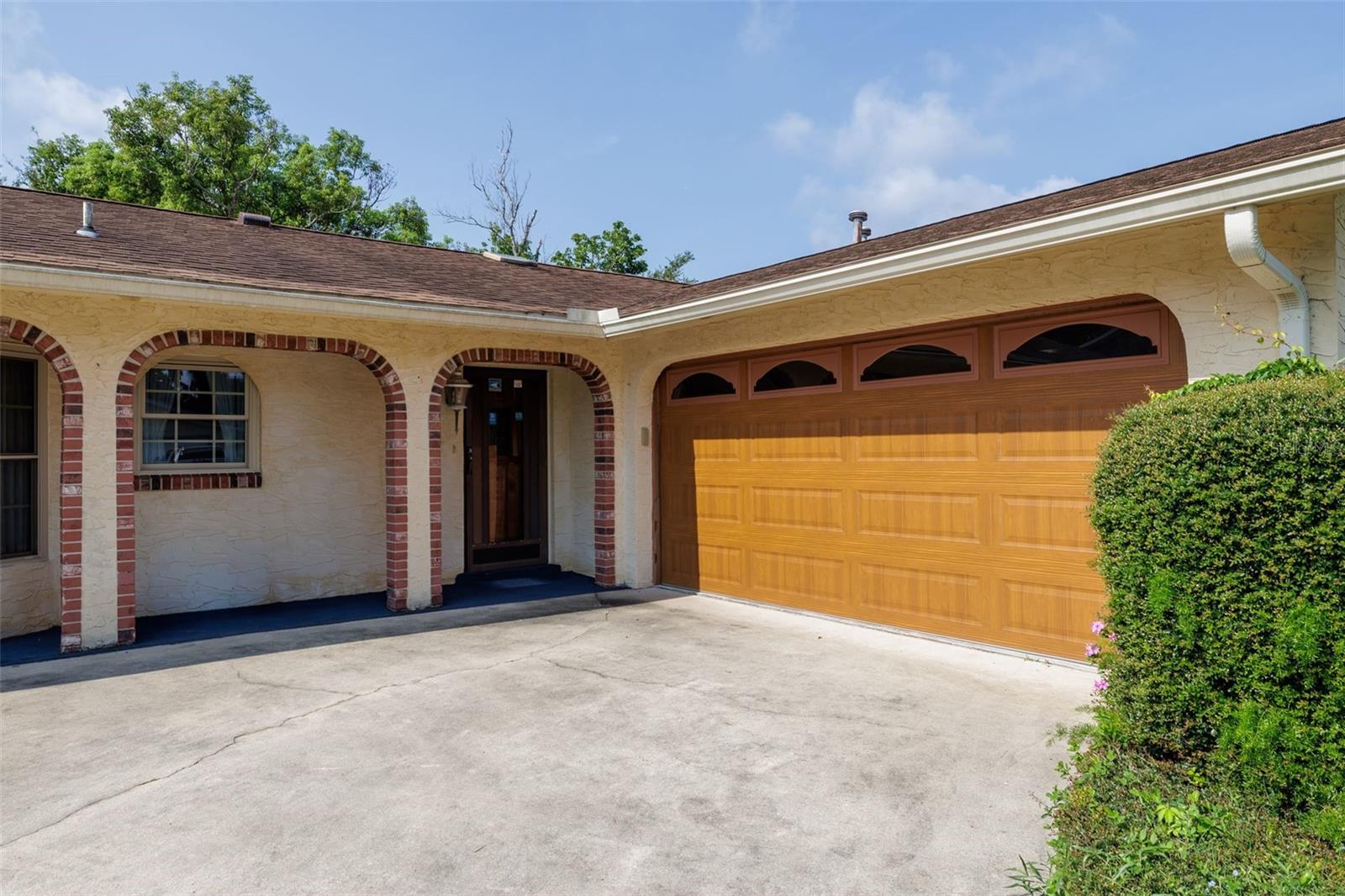 229 GEORGETOWNE BOULEVARD