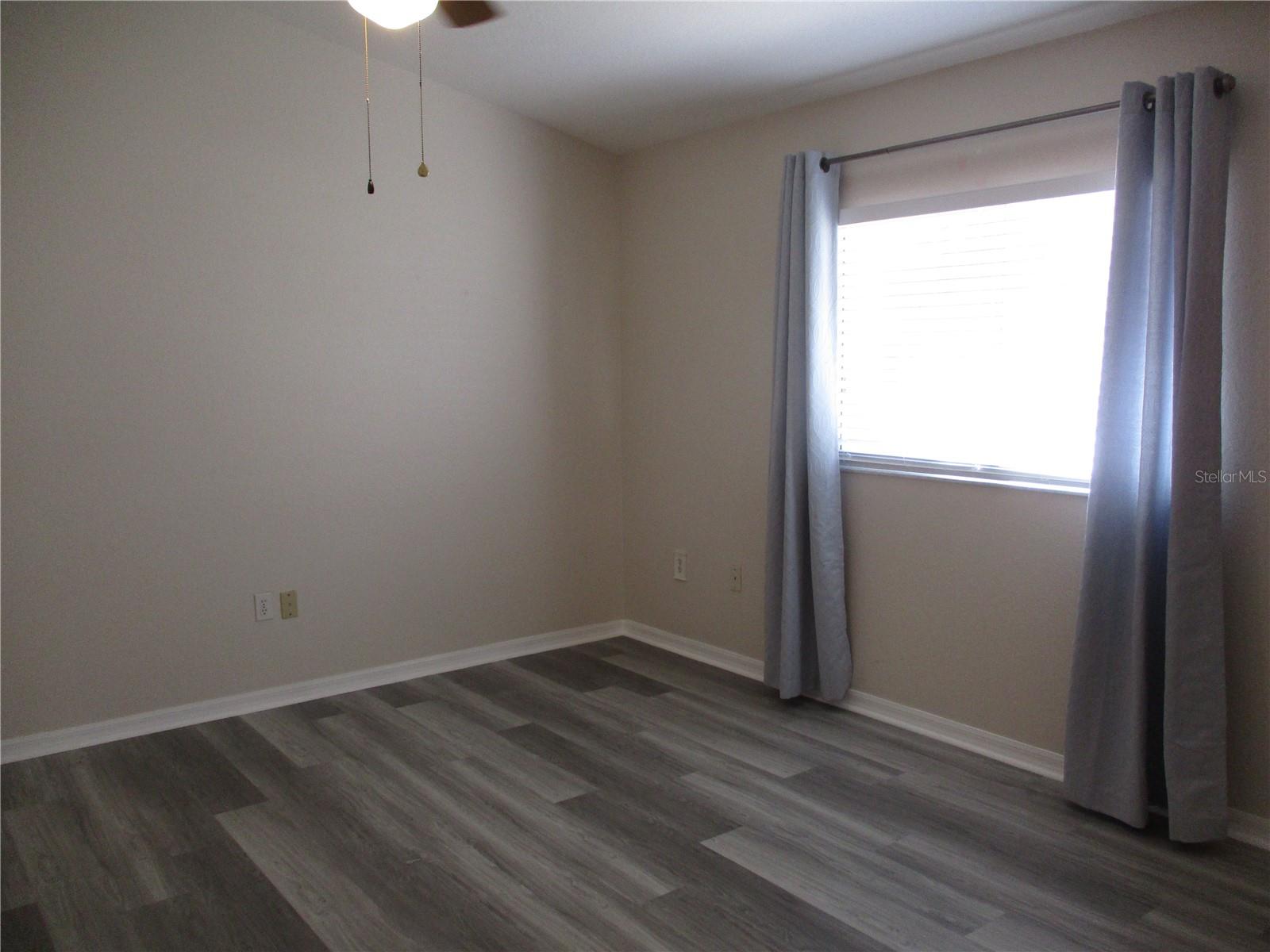 SPRUCE CREEK PRESERVE V - Residential