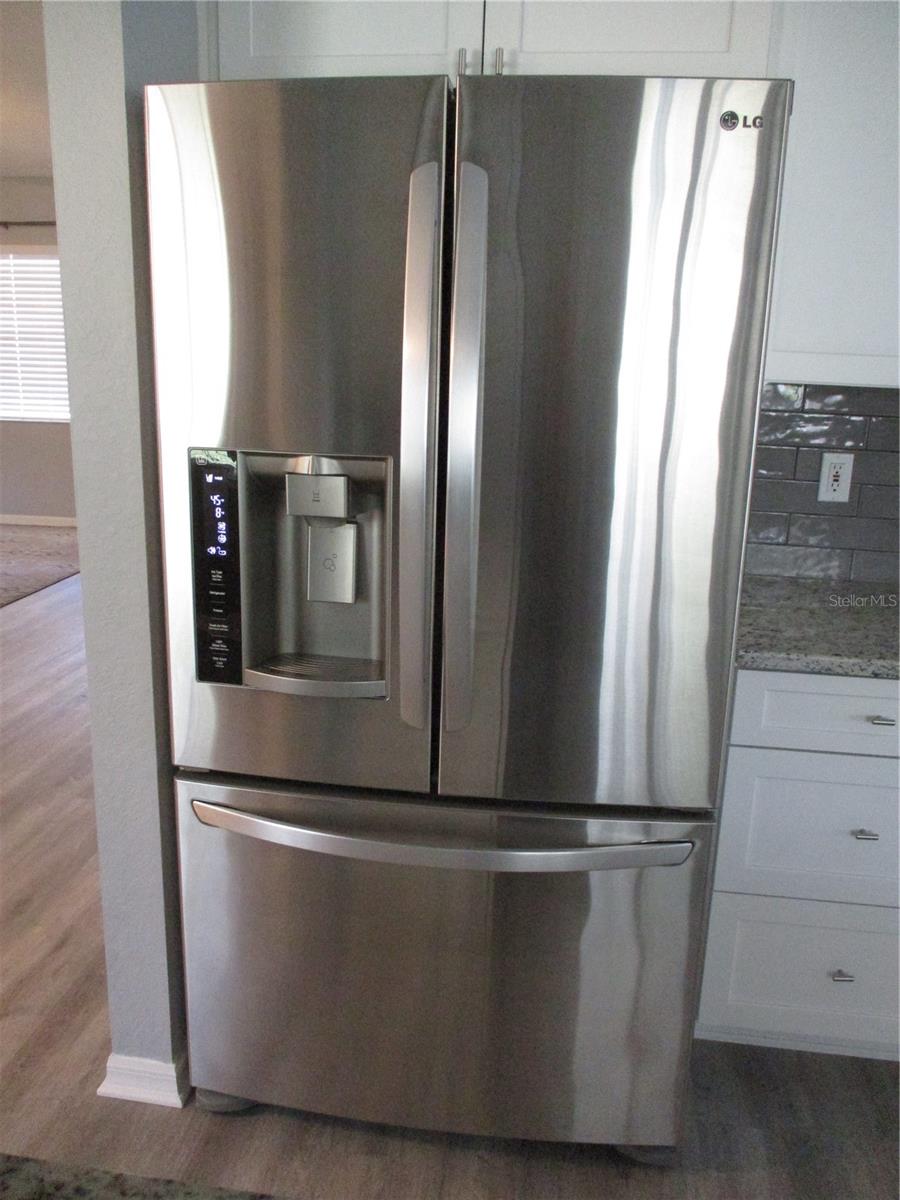 SPRUCE CREEK PRESERVE V - Residential