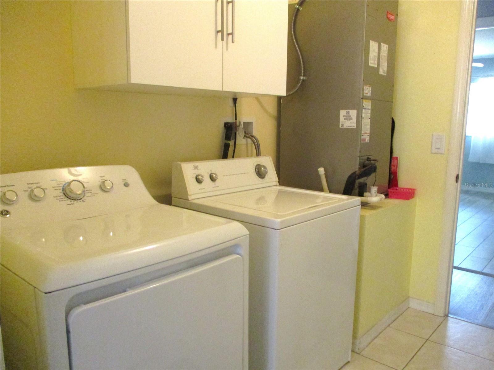 SPRUCE CREEK PRESERVE V - Residential