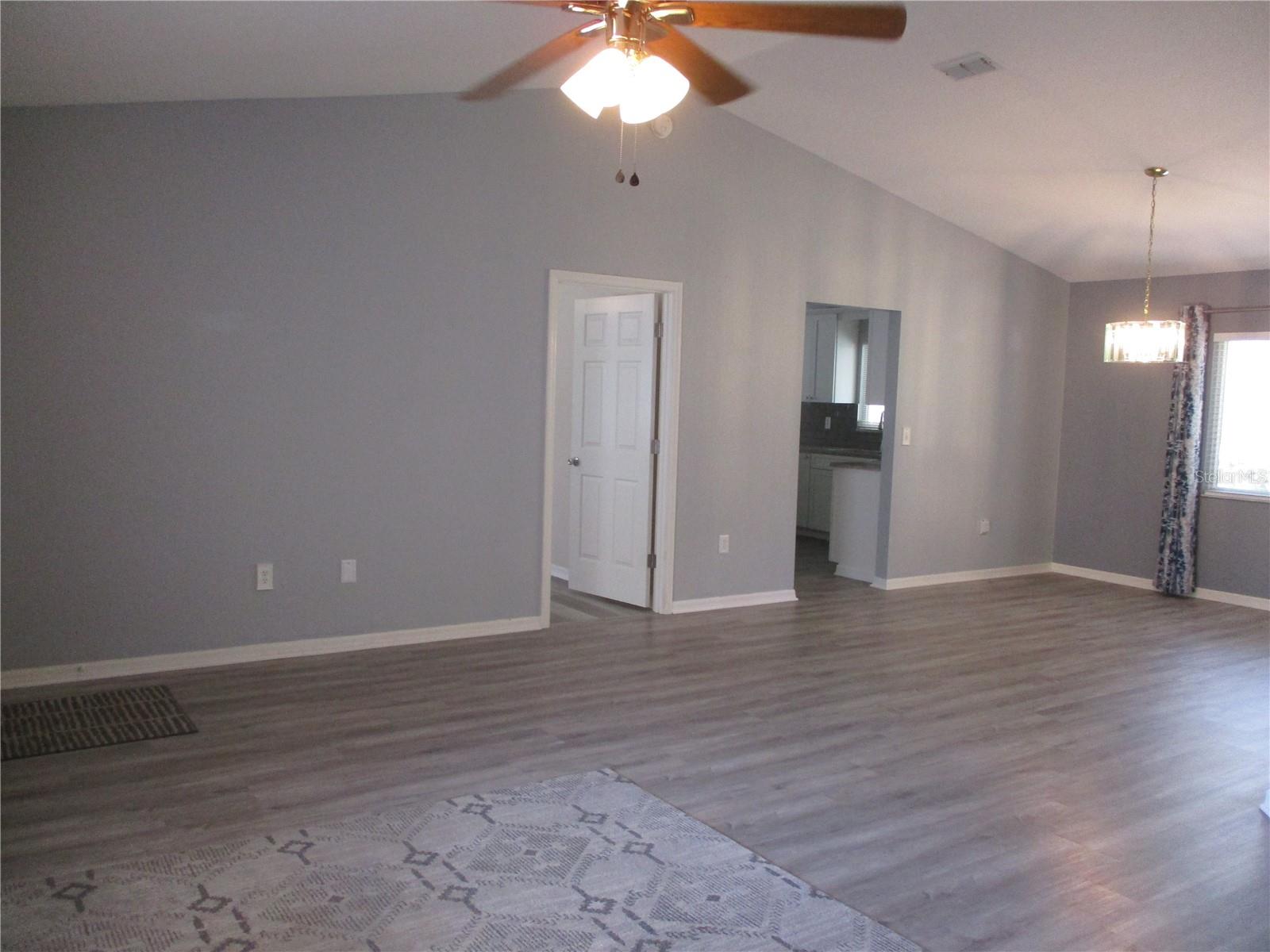 SPRUCE CREEK PRESERVE V - Residential