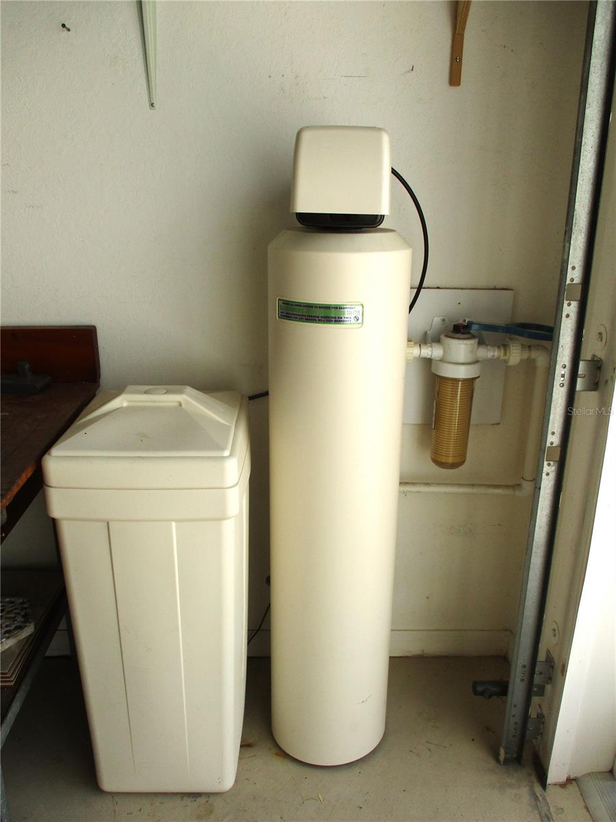 SPRUCE CREEK PRESERVE V - Residential