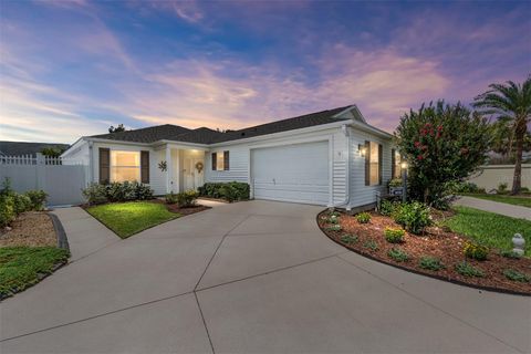 Photo of 1678 Govan Place, The Villages, FL 32162 (MLS # G5112111)