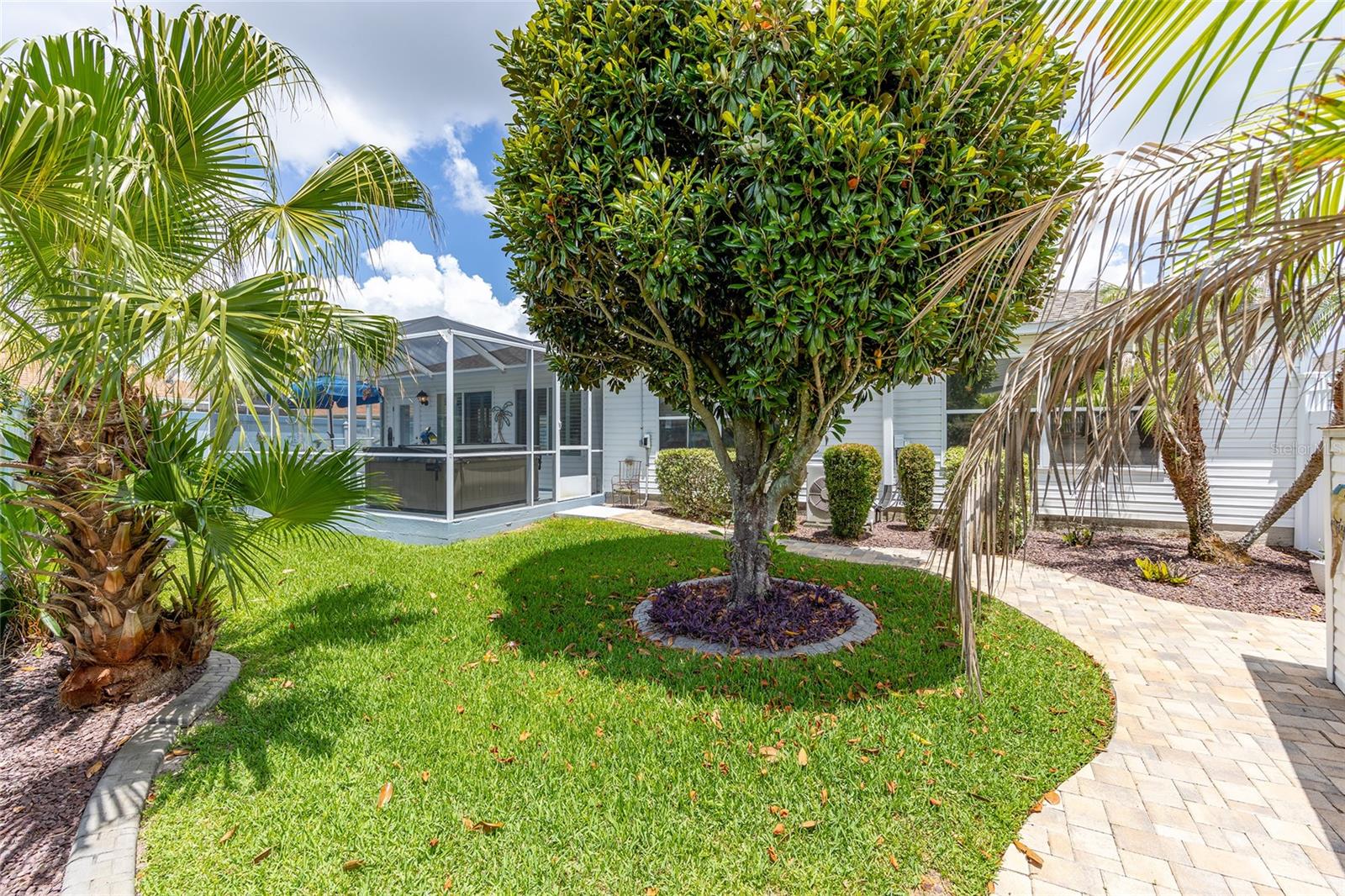 VILLAGES OF SUMTER MOUNT PLEASANT VILLAS - Residential
