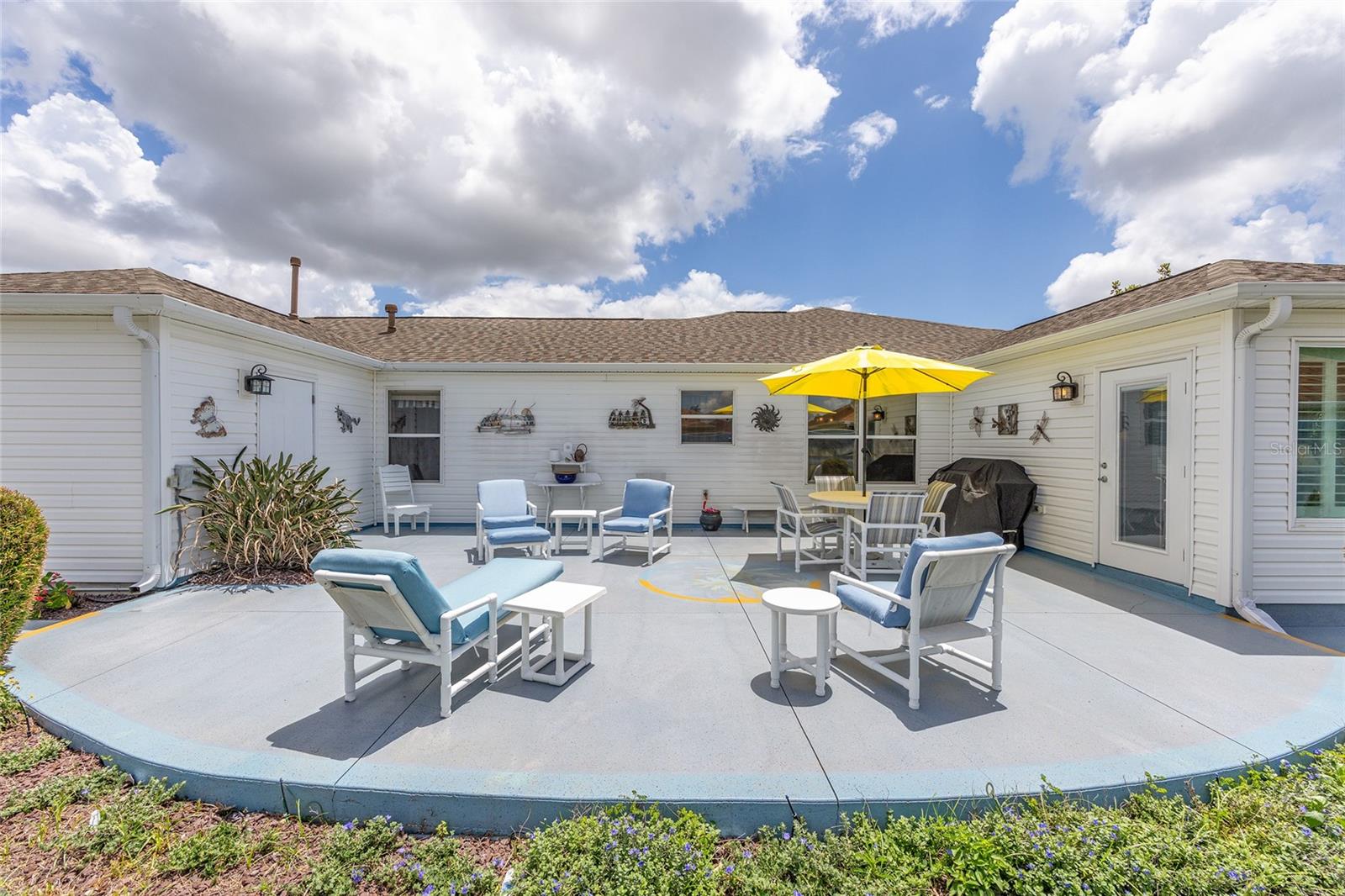 VILLAGES OF SUMTER MOUNT PLEASANT VILLAS - Residential