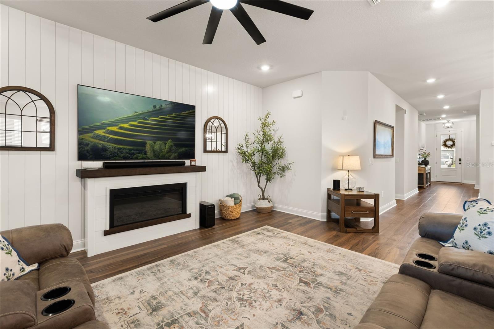 16974 CEDAR VALLEY CIRCLE