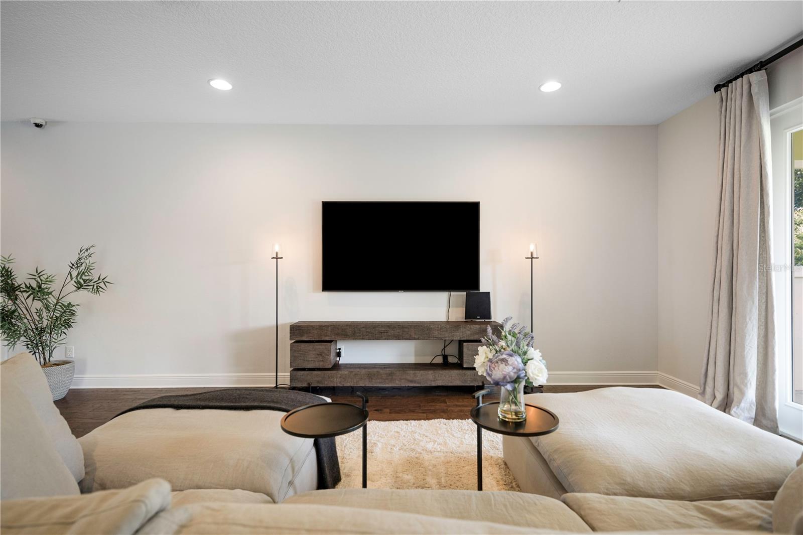 EAGLE CRK PH 1C-2 PT D VILLAGE F79/129 LOT82 - Residential