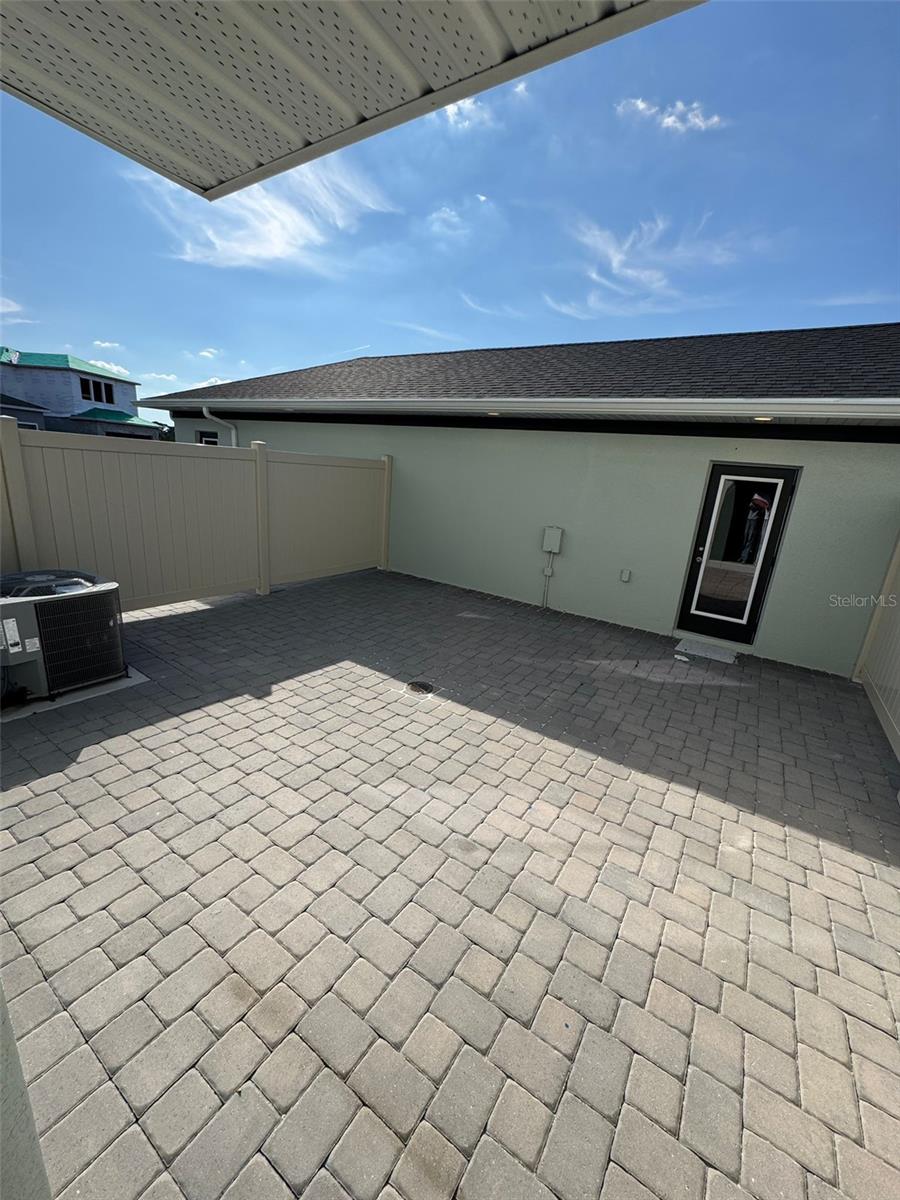 CENTER LAKE ON THE PARK - Residential Lease