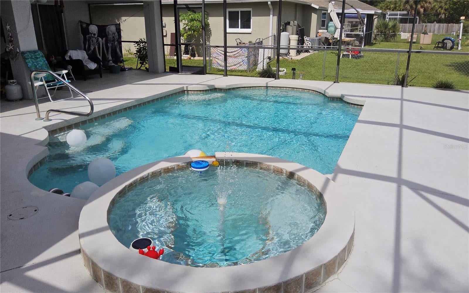 2522 NANETTE LANE