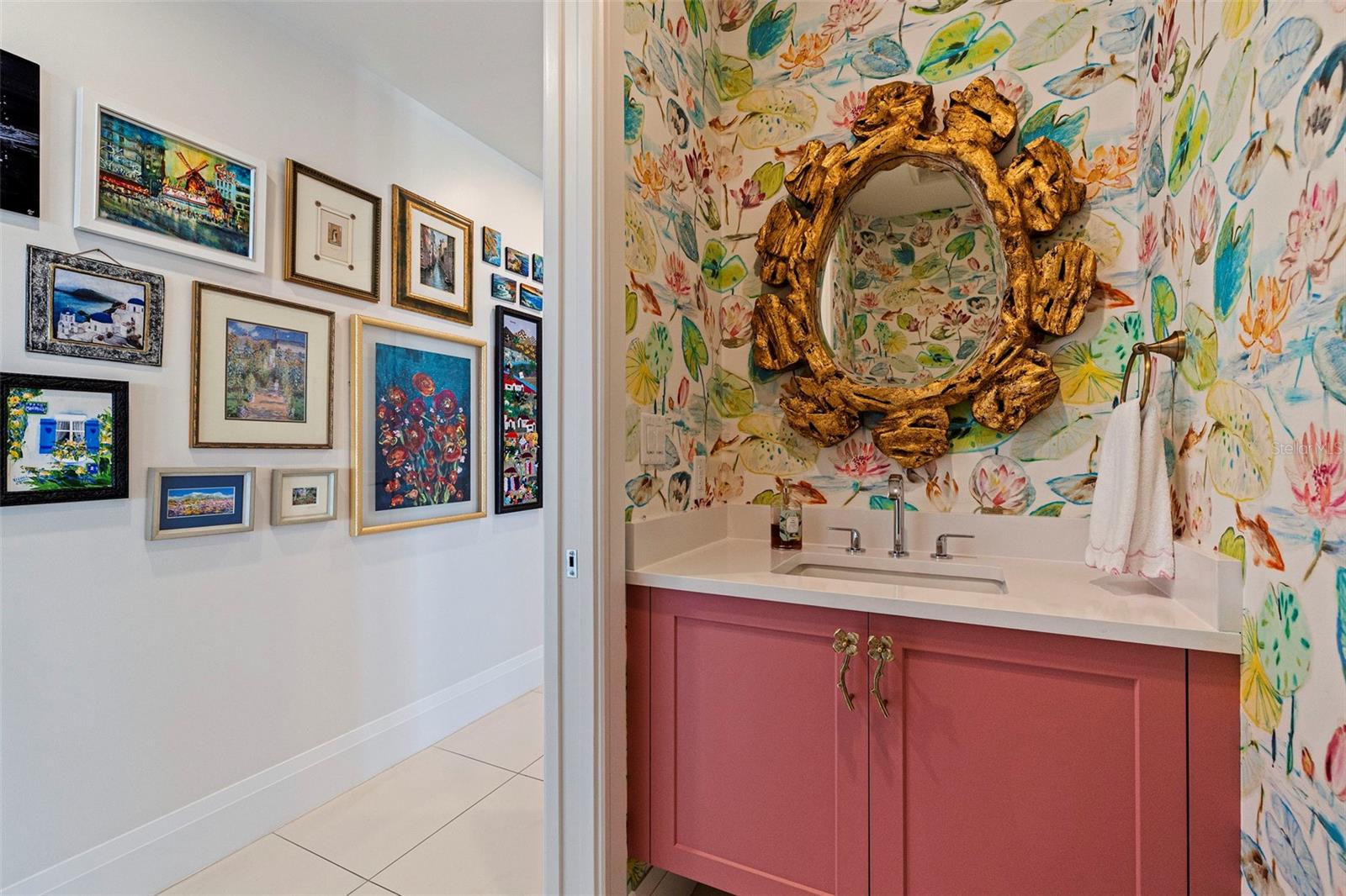 ALTURA BAYSHORE - Residential