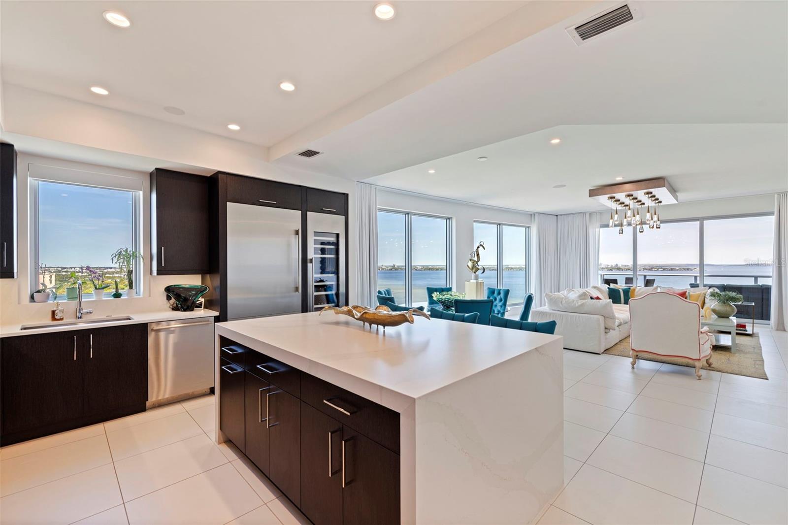 2910 W BARCELONA STREET 1501