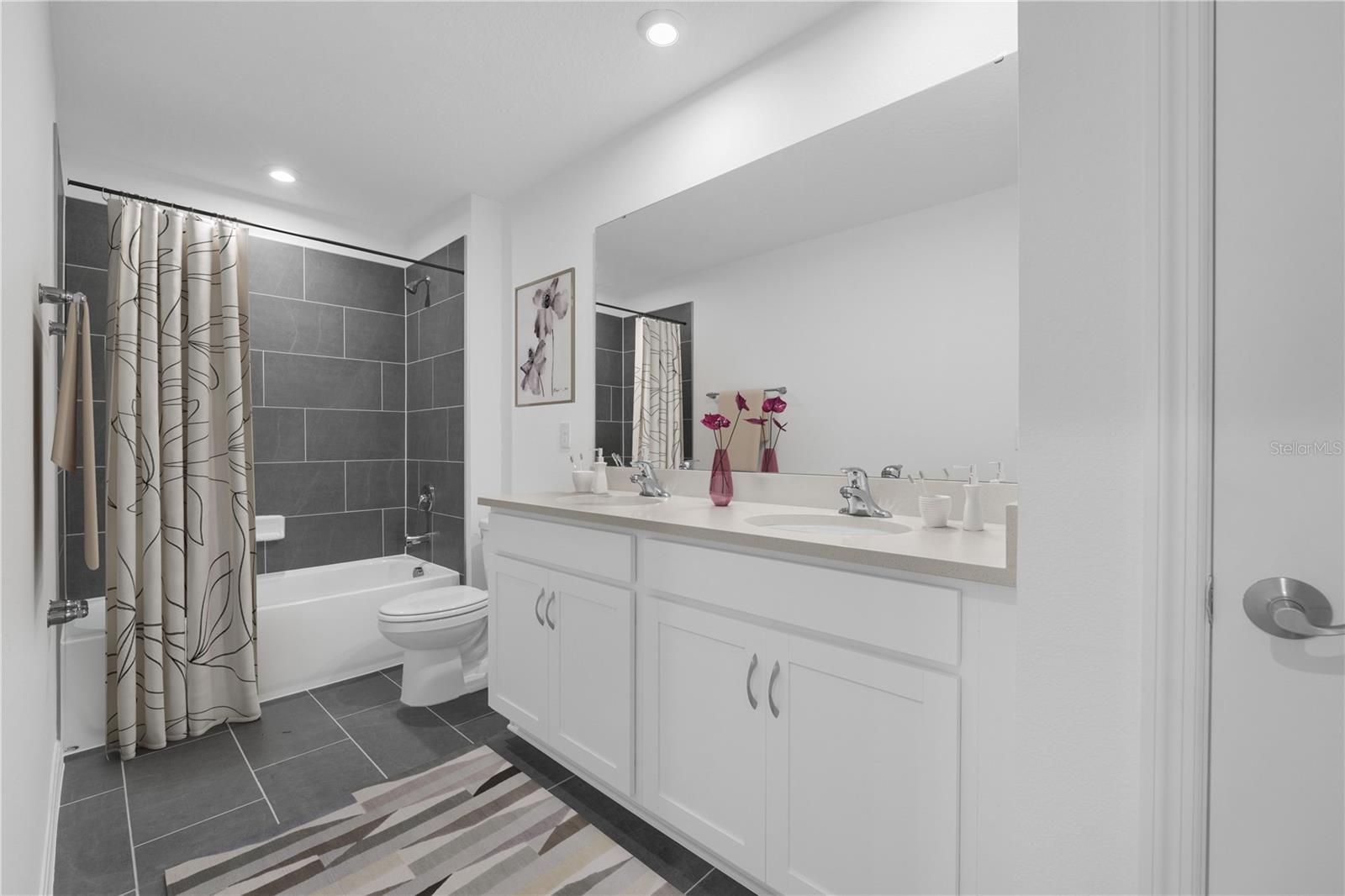 GROVES AT WHITEMARSH - Residential