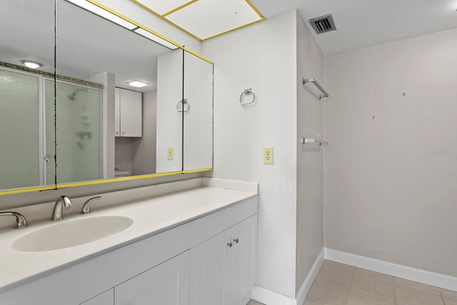 BELLEVIEW BILTMORE VILLAS BAYSHORE - Residential