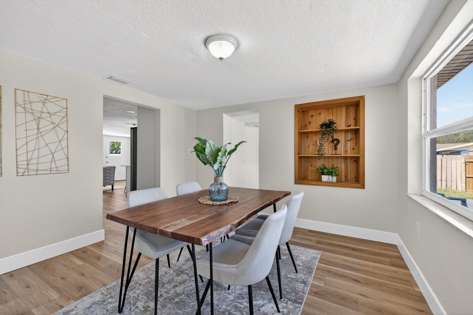 REGENCY PARK - Residential