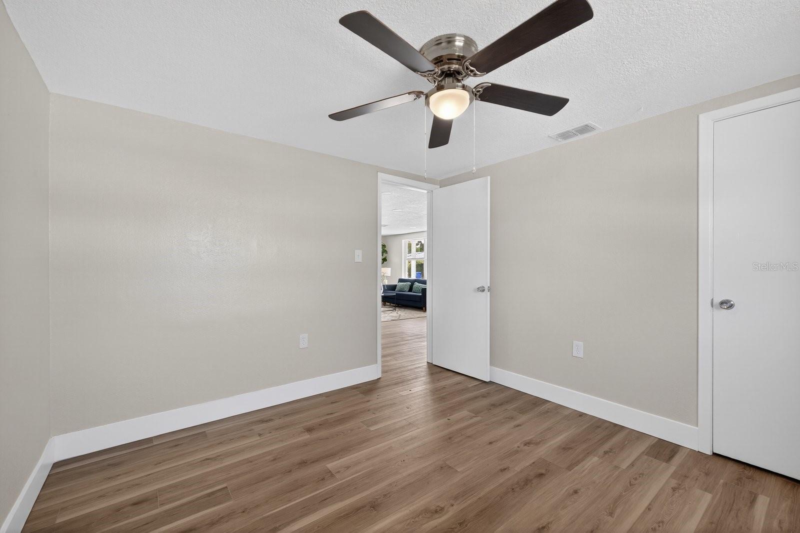 REGENCY PARK - Residential