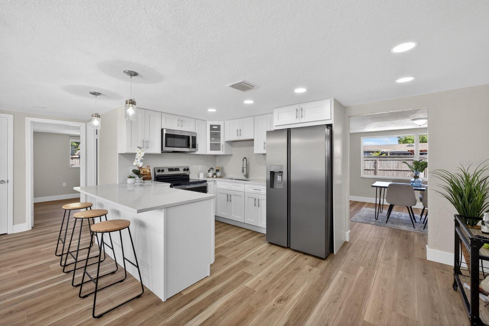 REGENCY PARK - Residential