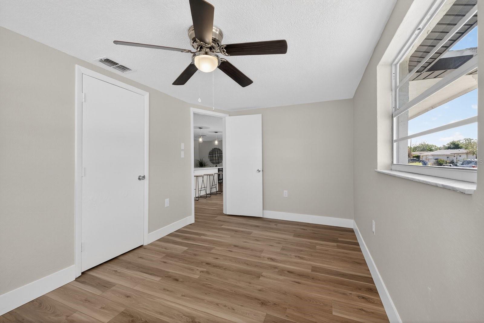 REGENCY PARK - Residential