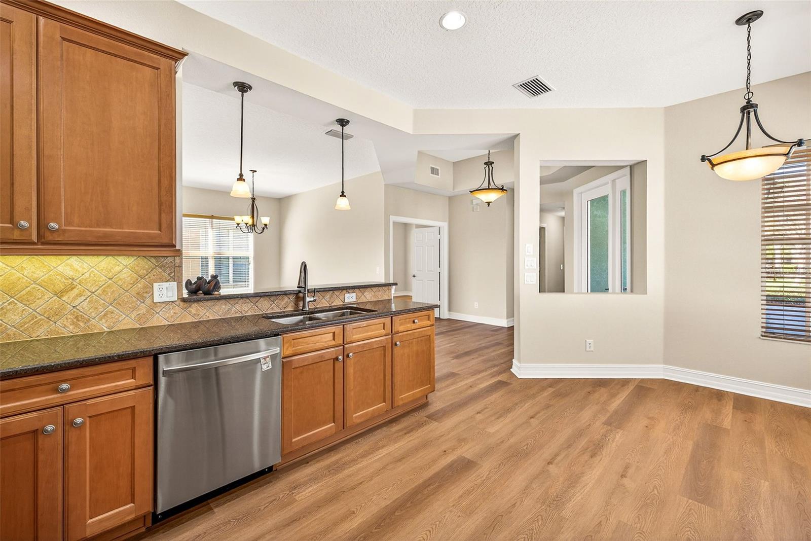 VALENCIA LAKES PH 2 - Residential