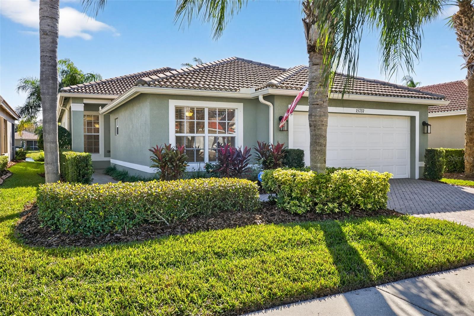 VALENCIA LAKES PH 2 - Residential