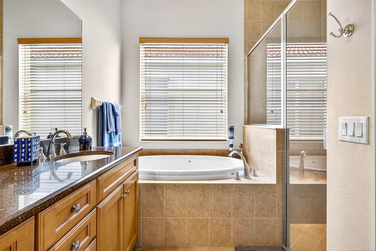 VALENCIA LAKES PH 2 - Residential