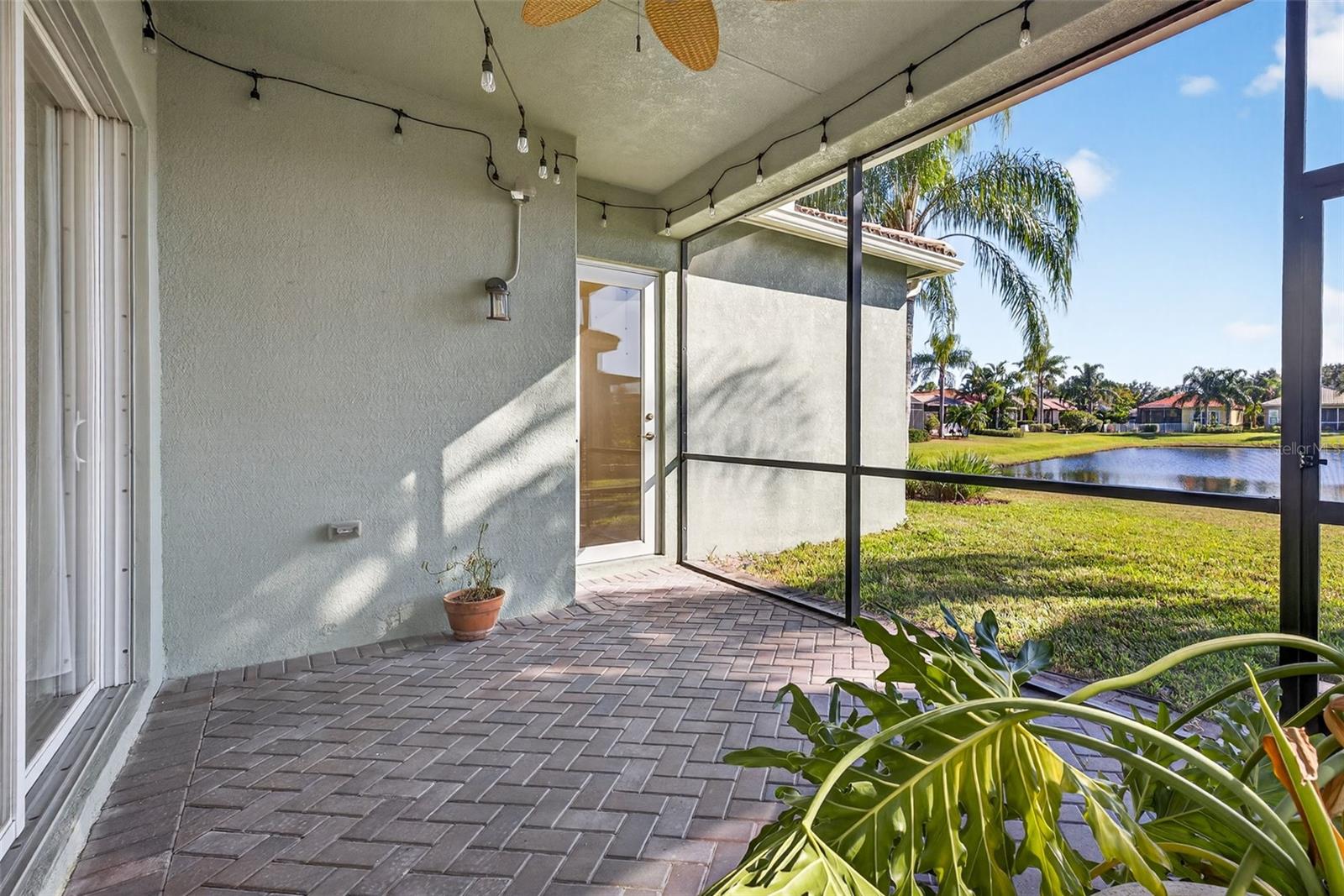 VALENCIA LAKES PH 2 - Residential