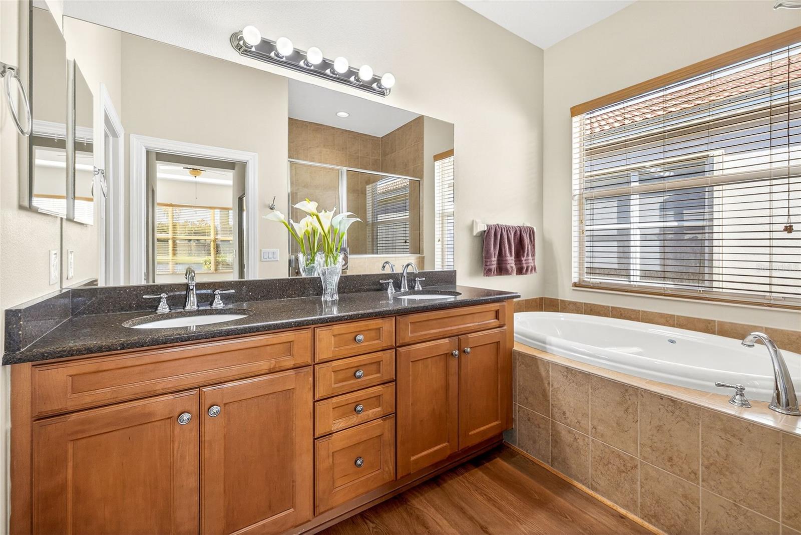 VALENCIA LAKES PH 2 - Residential