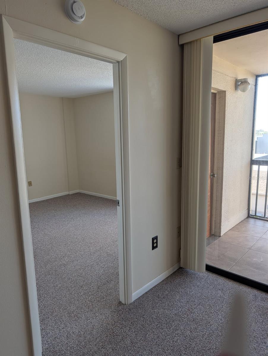 PROMENADES WEST - Residential