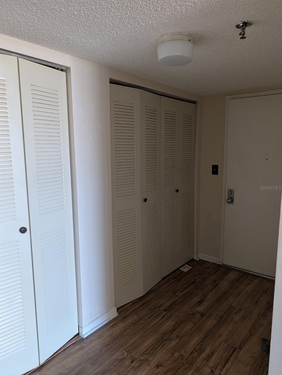 PROMENADES WEST - Residential