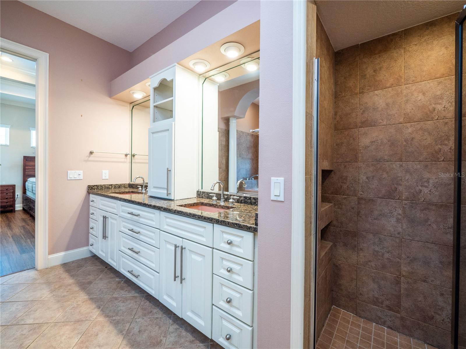 WHITE OAK VILLAGE PH 02 - Residential