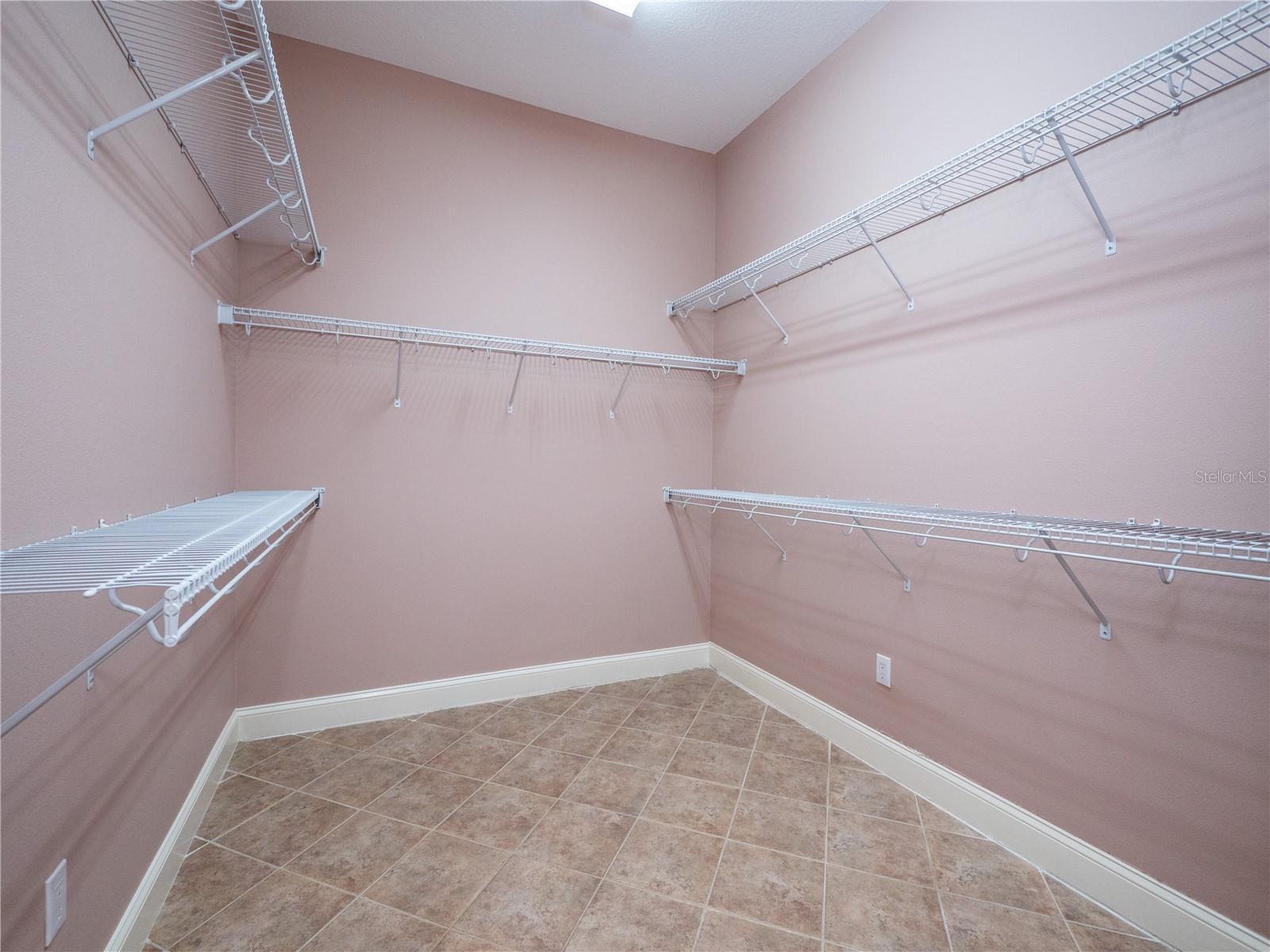 WHITE OAK VILLAGE PH 02 - Residential