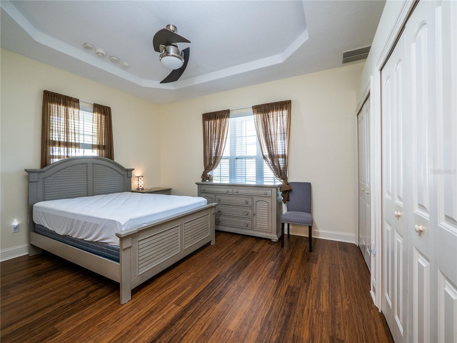 WHITE OAK VILLAGE PH 02 - Residential