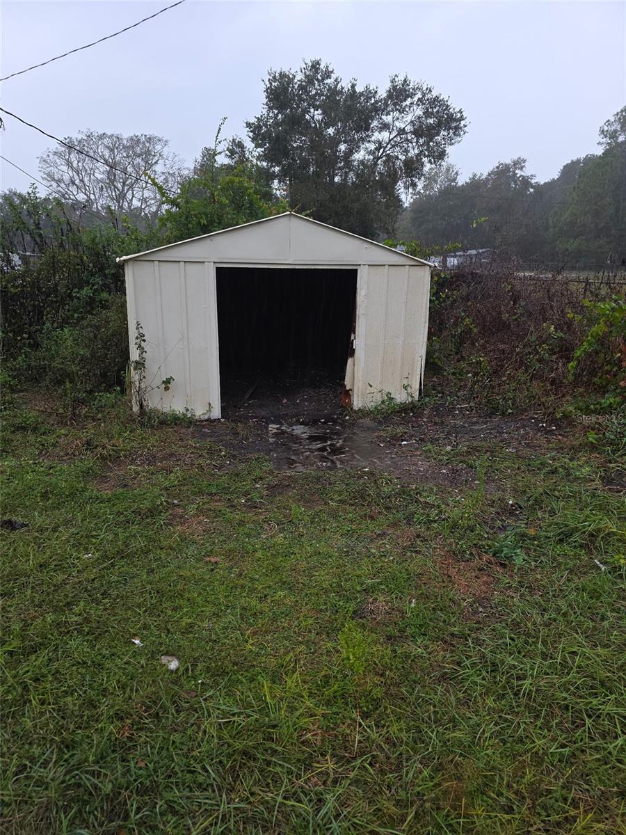 UNRE PINEGLEN PH 2 - Residential