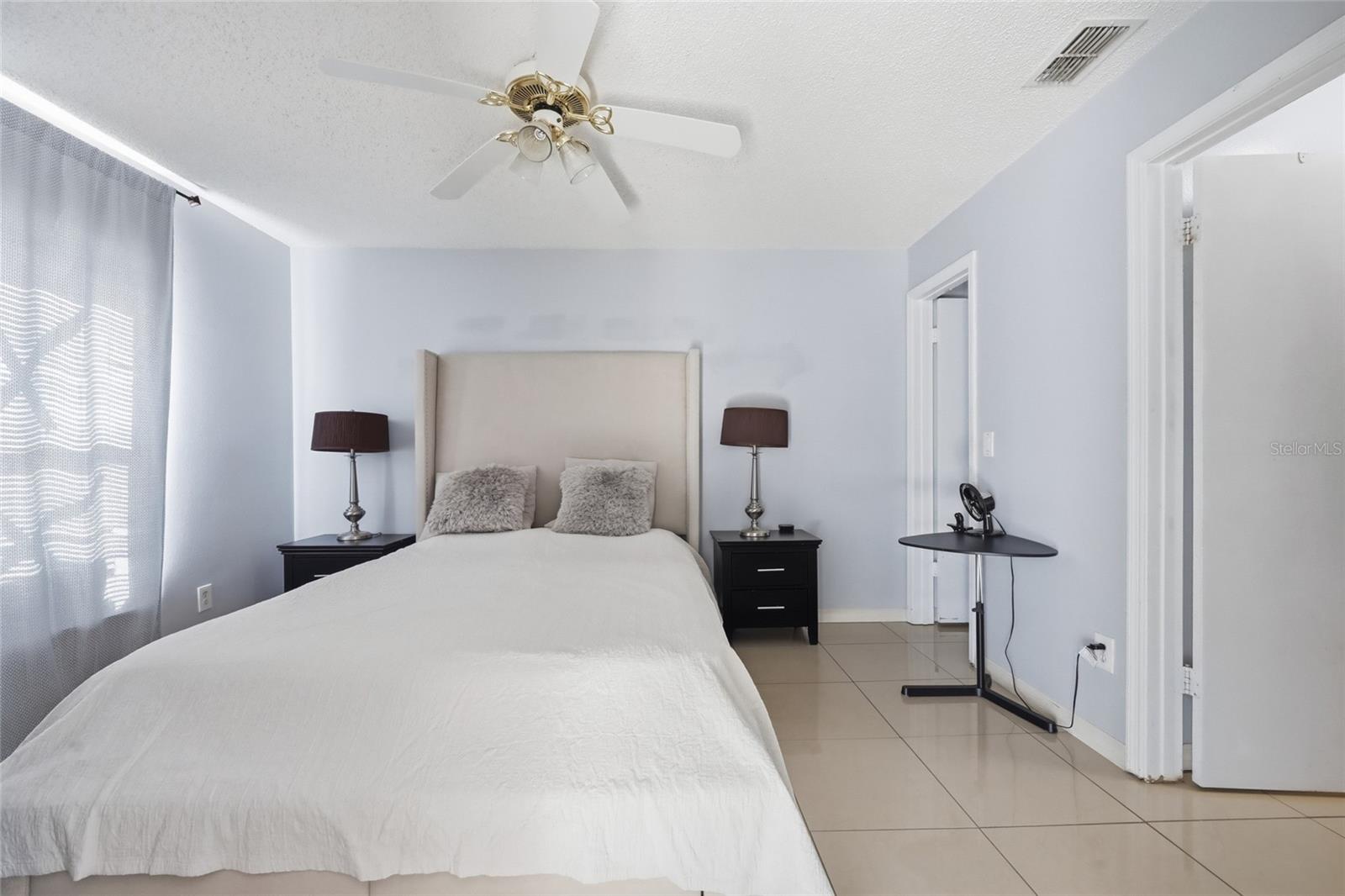 ISLAND COVE VILLAS PH 03 - Residential