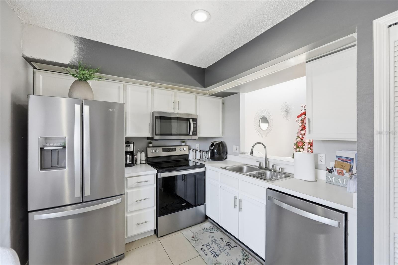 ISLAND COVE VILLAS PH 03 - Residential