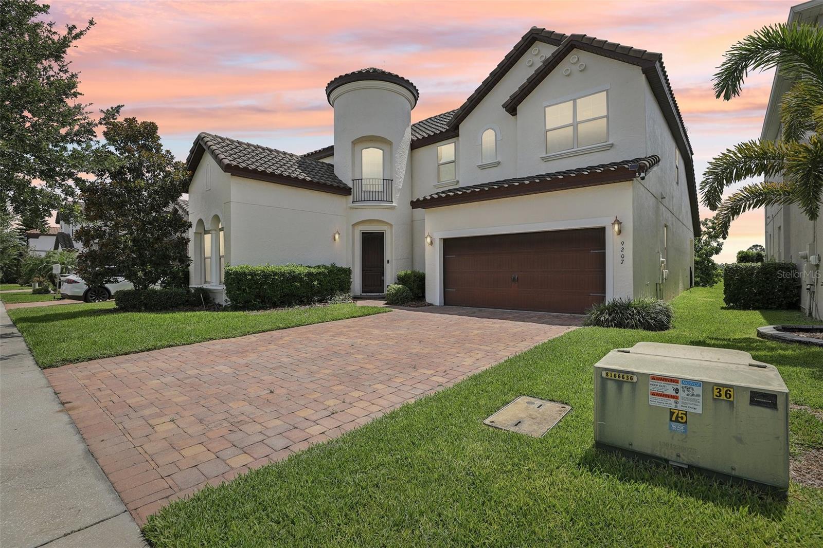 9207 BUSACO PARK WAY