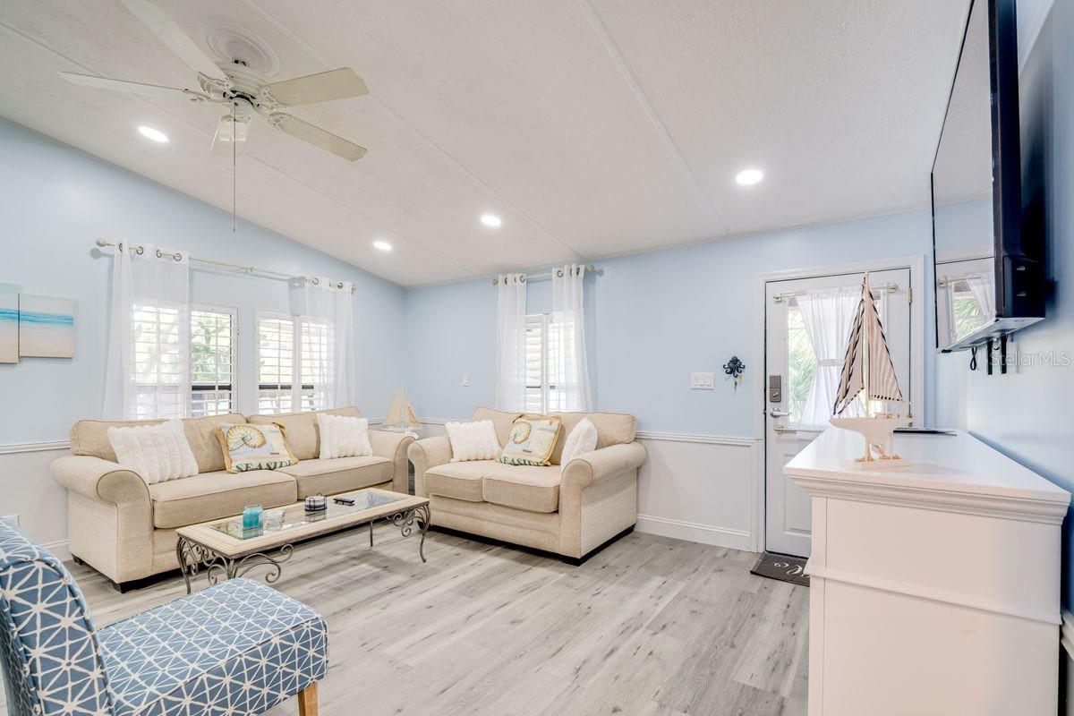 ORANGE BLOSSOM GARDENS UNIT 03-1B - Residential