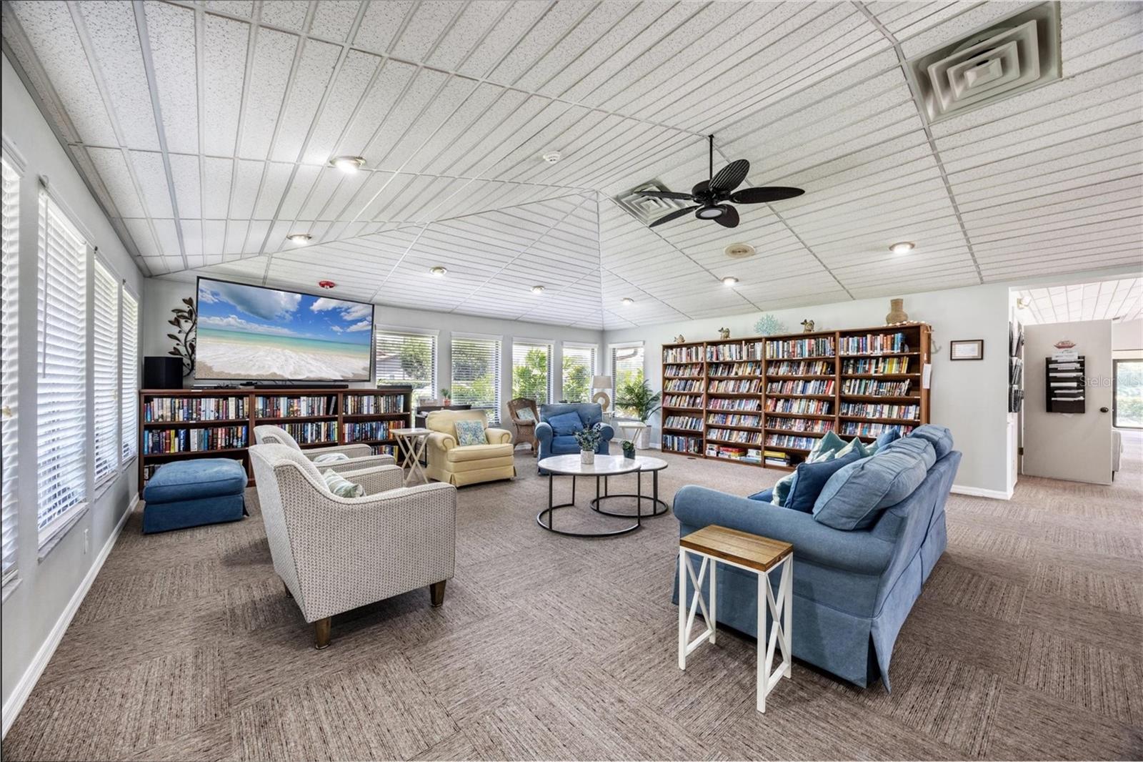 LAKESHORE VILLAGE - Residential