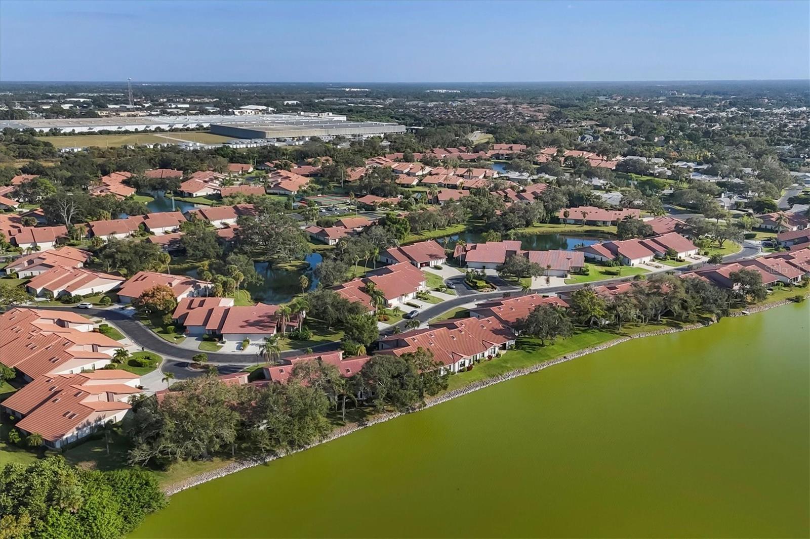 LAKESHORE VILLAGE - Residential