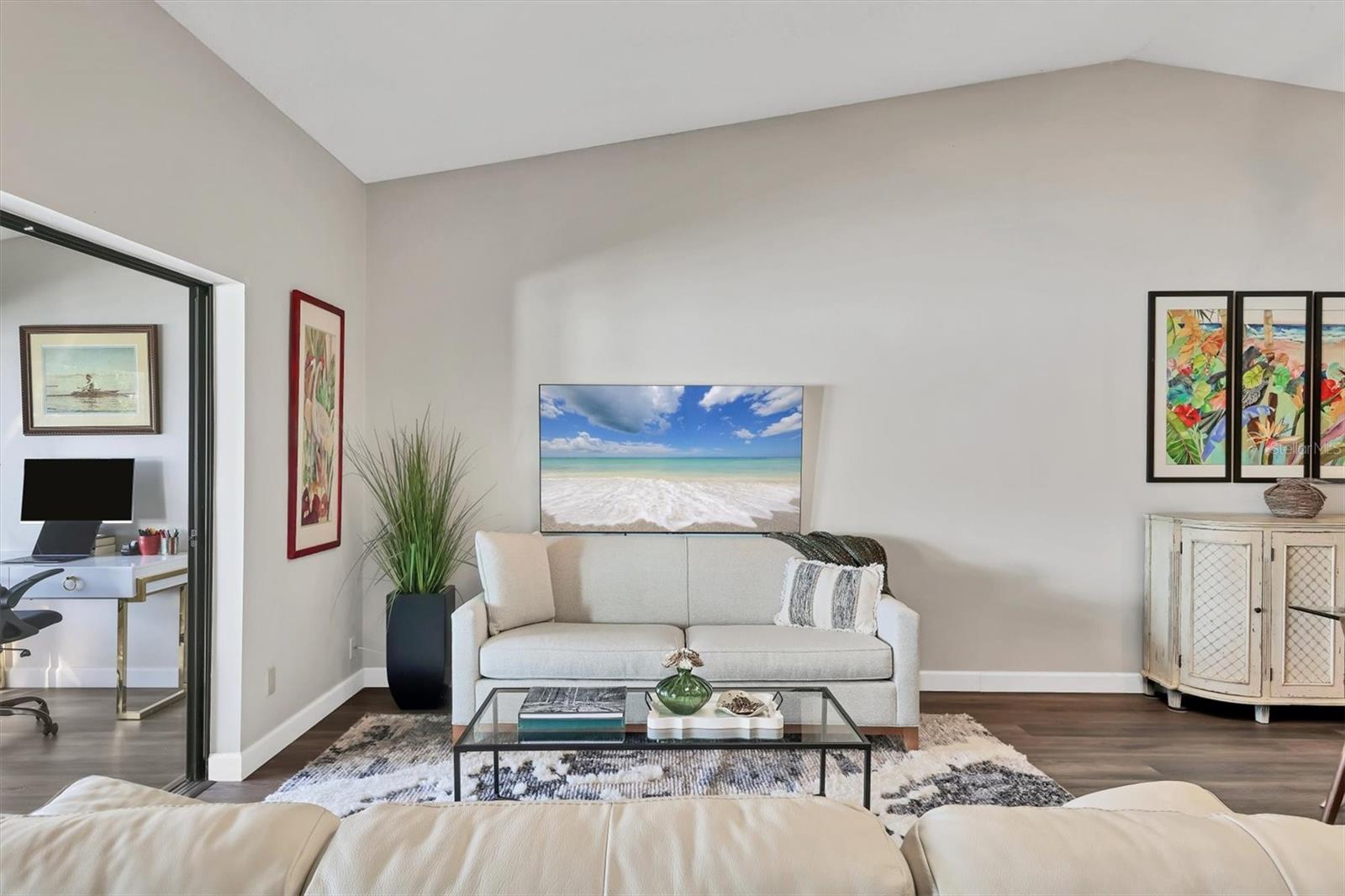 LAKESHORE VILLAGE - Residential