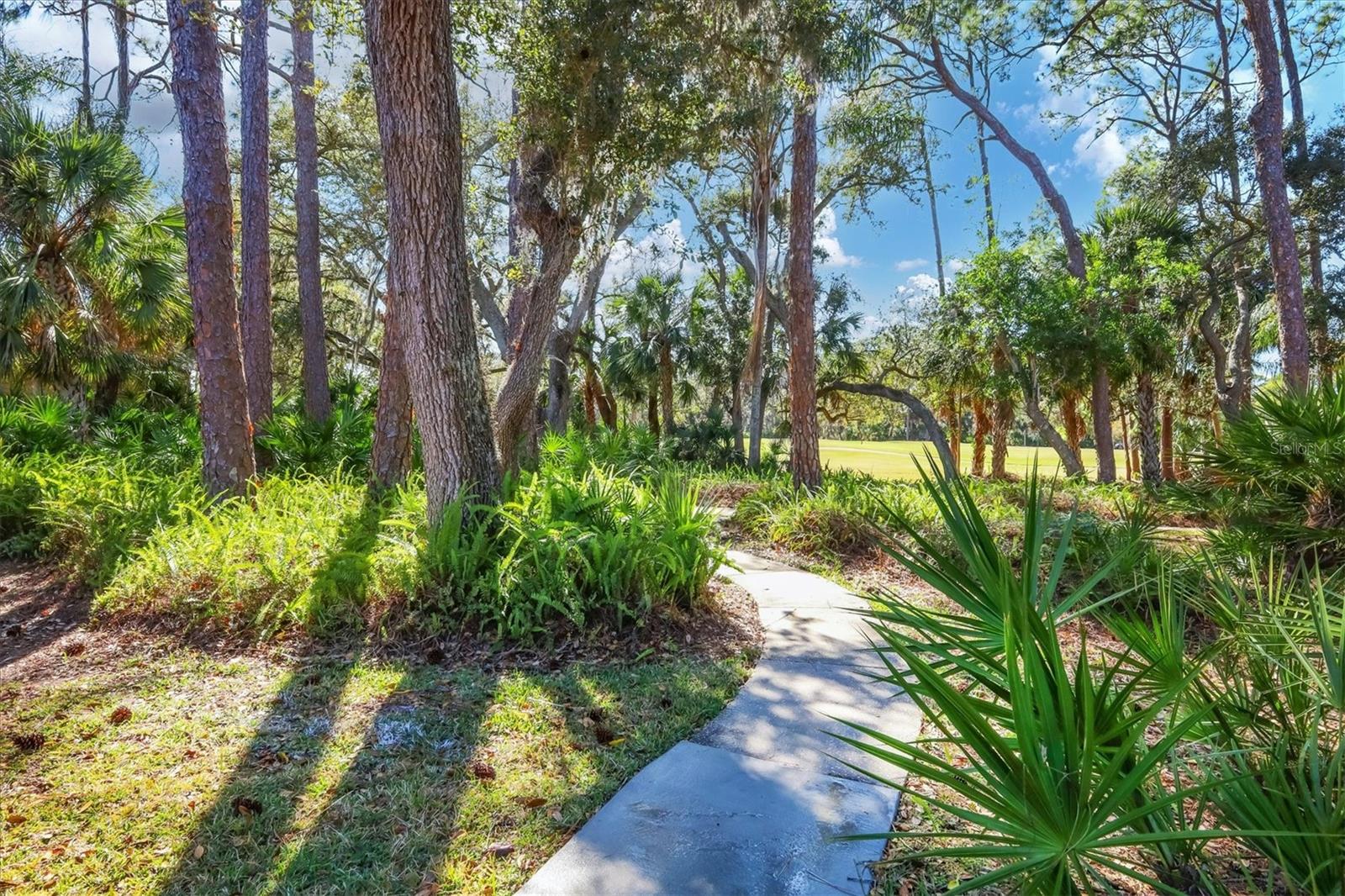 QUAIL HOLLOW - Residential