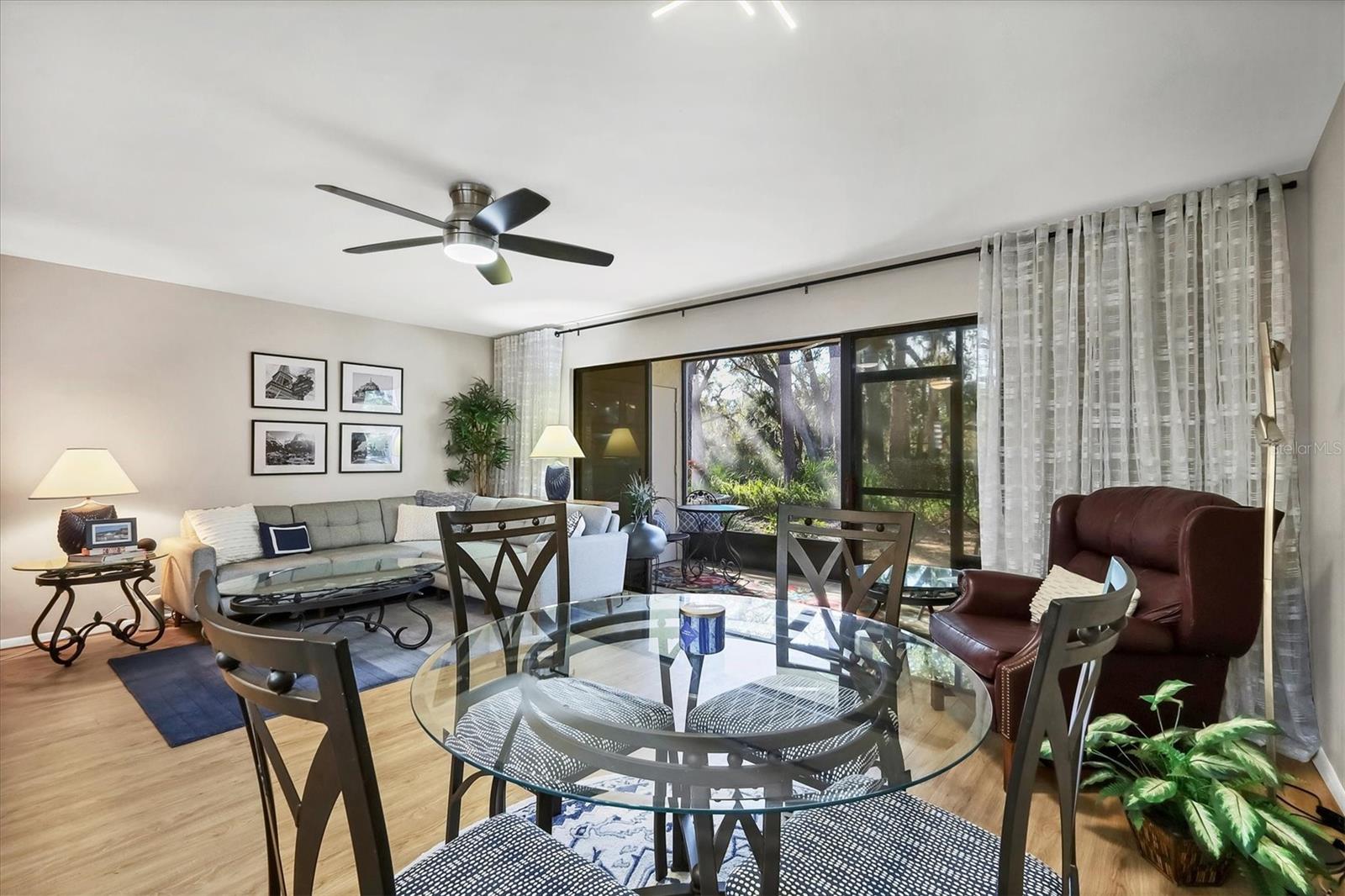 QUAIL HOLLOW - Residential